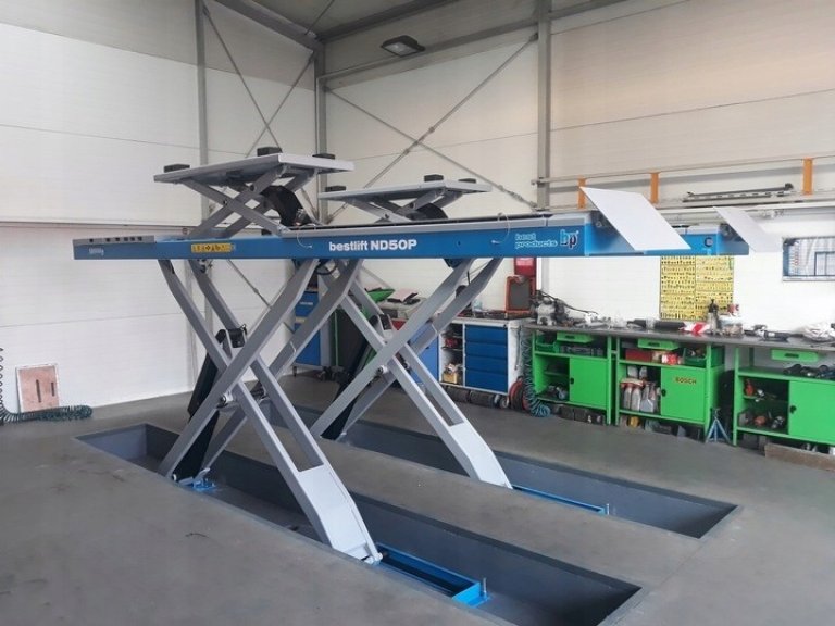 Podnosnik-nozycowy-diagnostyczny-Bestlift-ND50PL-Marka-Bestlift