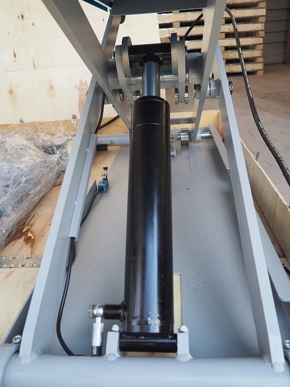 PODNOSNIK-NOZYCOWY-MOBILNY-BESTLIFT-N30NE-L-1200mm-Kod-producenta-N30NEL