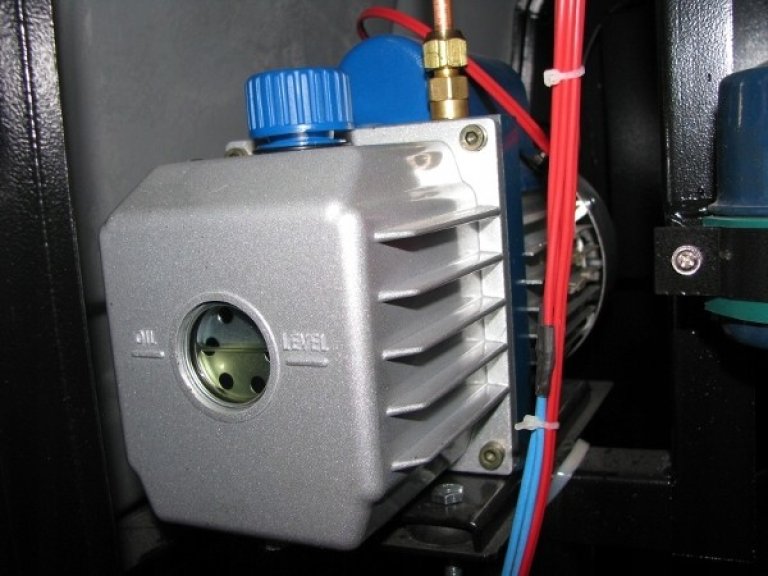 STACJA-KLIMATYZACJI-VIAKEN-X520-R1234YF-Marka-VIAKEN