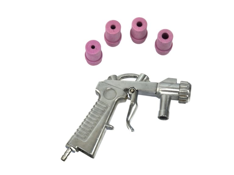 Pistolet do piaskowania + 4 dysze (20/40) 1