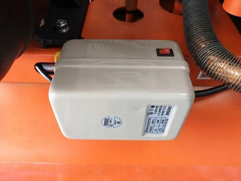 kompresor-bjc-350l-v-1-05t-12-5-bjc-1450l-min-sprezarka-moc-7-5-kw
