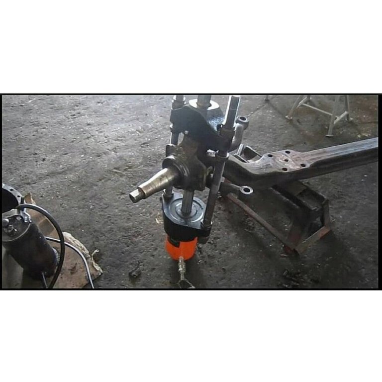 prasa-mobilna-hydrauliczna-do-sworzni-75t-rockforce-75-ton-waga-produktu-130-kg